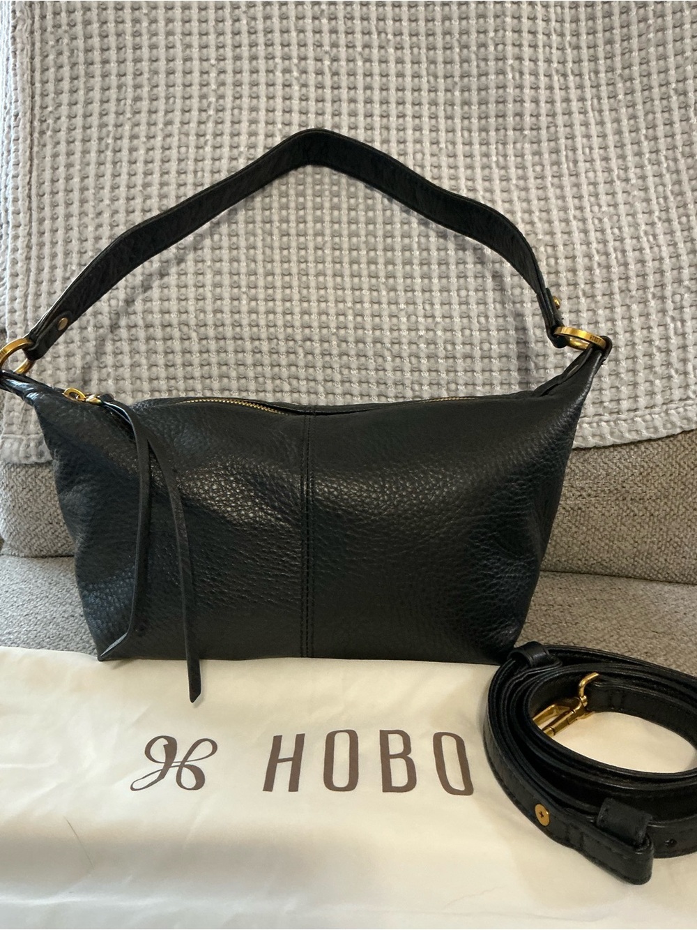 HOBO Black Laguna Convertible Crossbody/Shoulder Bag